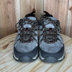 Men’s Merrell Size 8.5 Hommes hiking shoe